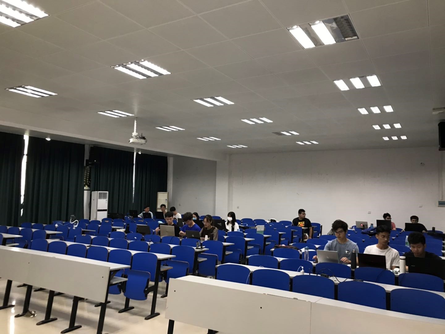 B1.jpg